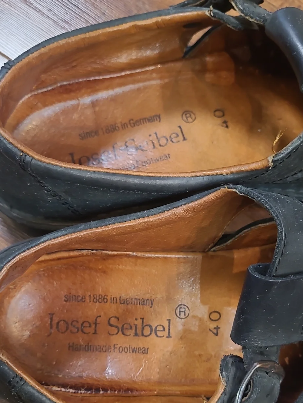 Josef Seibel Black Leather Mary Jane Shoes with Buckle Size 40 Or 9.5